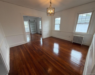 15 Stevens Street - Photo Thumbnail 8