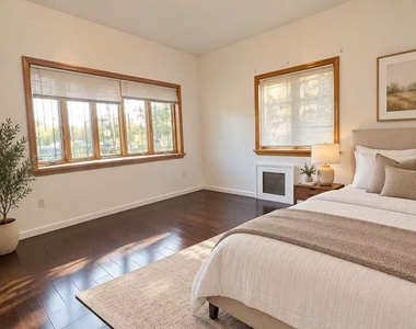 4049 189th Street - Photo Thumbnail 4