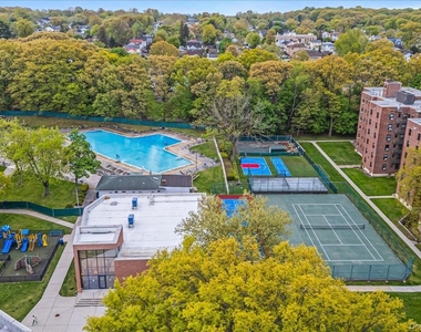 212-04 75th Avenue - Photo Thumbnail 18