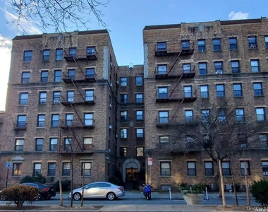 82-16 34th Avenue - Photo Thumbnail 13