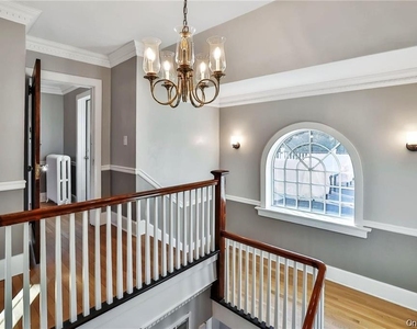245 E Townline Road - Photo Thumbnail 14