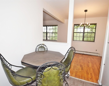 220-47 67 Ave - Photo Thumbnail 7