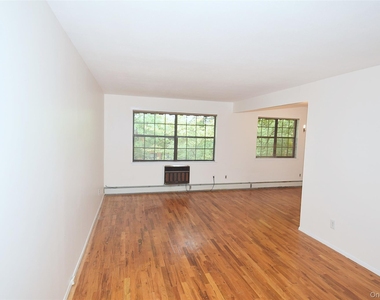 220-47 67 Ave - Photo Thumbnail 2