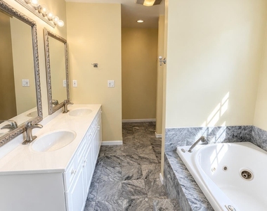 78 N Smith Road - Photo Thumbnail 13
