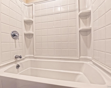 934 South Street - Photo Thumbnail 14