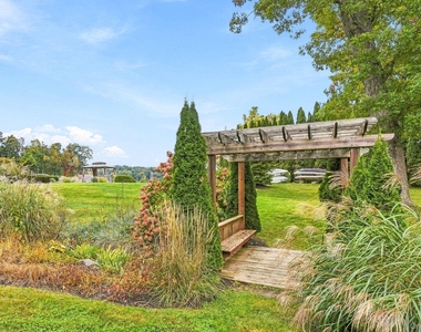 16 W Lake Boulevard - Photo Thumbnail 31
