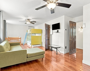16 W Lake Boulevard - Photo Thumbnail 18