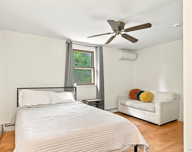 16 W Lake Boulevard - Photo Thumbnail 23