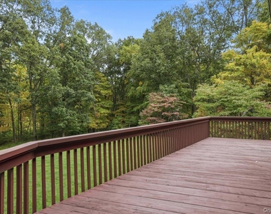 21 Tall Pines Lane - Photo Thumbnail 5