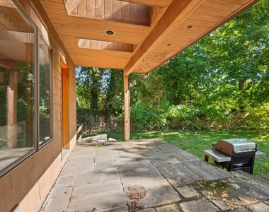 210 Lewis Road - Photo Thumbnail 6