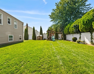 392 Philadelphia Avenue - Photo Thumbnail 26