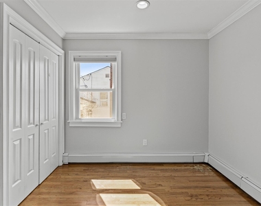 392 Philadelphia Avenue - Photo Thumbnail 14