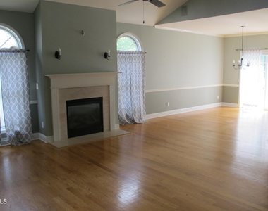 26 Cheshire Way - Photo Thumbnail 2