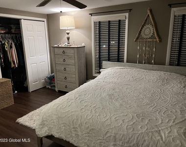 93 Thimbleberry Road - Photo Thumbnail 9