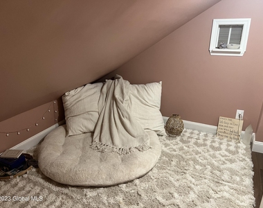 93 Thimbleberry Road - Photo Thumbnail 16