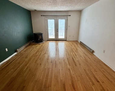 24 Maxwell Drive - Photo Thumbnail 10