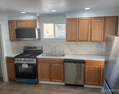 169 Washington Road - Photo Thumbnail 1