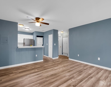 217 Edpas Road - Photo Thumbnail 3