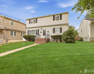 65 Campbell Avenue - Photo Thumbnail 2