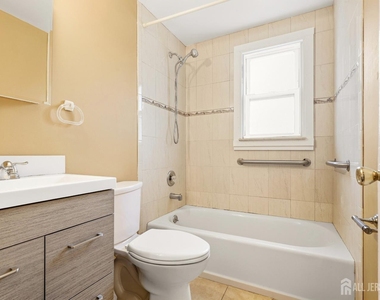 65 Campbell Avenue - Photo Thumbnail 21