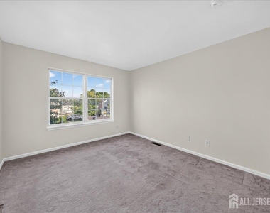 58 Windsong Circle - Photo Thumbnail 22