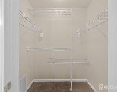 58 Windsong Circle - Photo Thumbnail 20