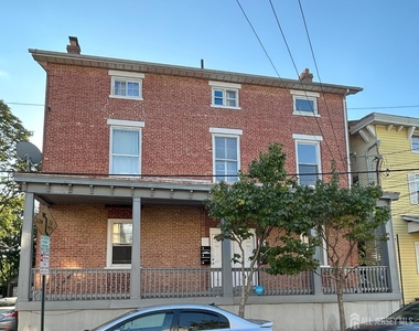 88 Harvey Street - Photo Thumbnail 6