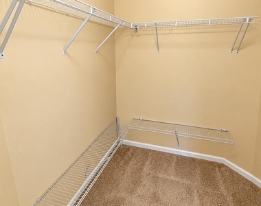 133 Murray Drive - Photo Thumbnail 17