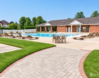133 Murray Drive - Photo Thumbnail 28