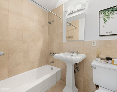 401 W 56th Street - Photo Thumbnail 4