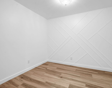 59-12 Madison Street - Photo Thumbnail 5
