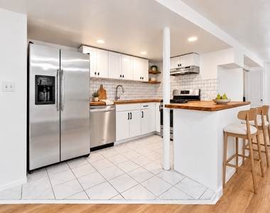 59-12 Madison Street - Photo Thumbnail 2