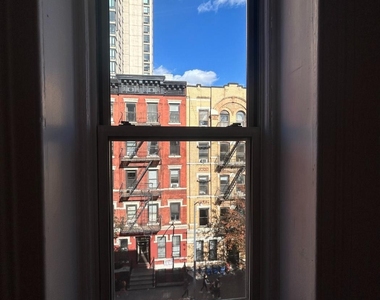 330 E 76th Street - Photo Thumbnail 17