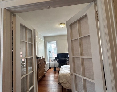 330 E 76th Street - Photo Thumbnail 14