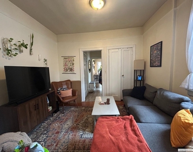 330 E 76th Street - Photo Thumbnail 11