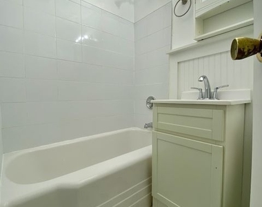 343 W 21st Street - Photo Thumbnail 4