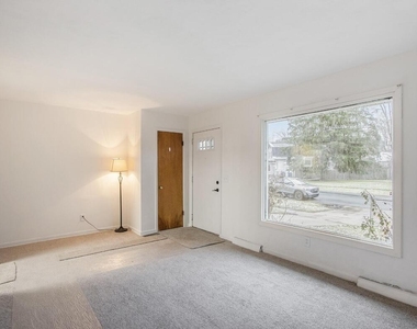 1919 Junction Avenue - Photo Thumbnail 2