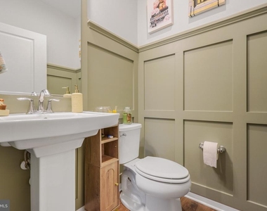 10008 S Streamview Court - Photo Thumbnail 18