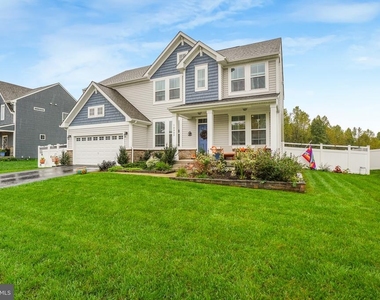 10008 S Streamview Court - Photo Thumbnail 2