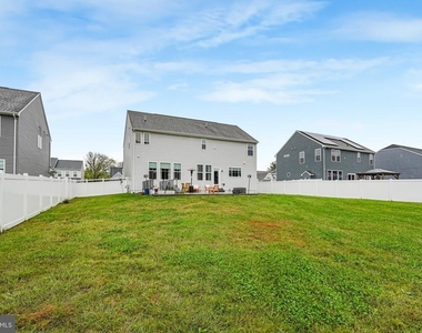 10008 S Streamview Court - Photo Thumbnail 45