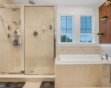 10008 S Streamview Court - Photo Thumbnail 24