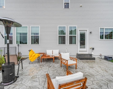10008 S Streamview Court - Photo Thumbnail 43