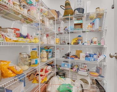 10008 S Streamview Court - Photo Thumbnail 14