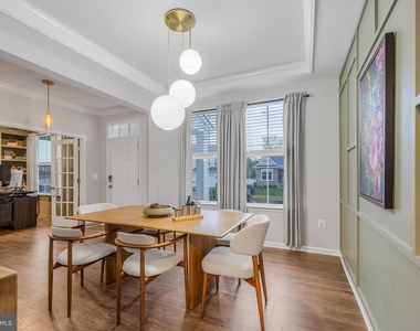 10008 S Streamview Court - Photo Thumbnail 17