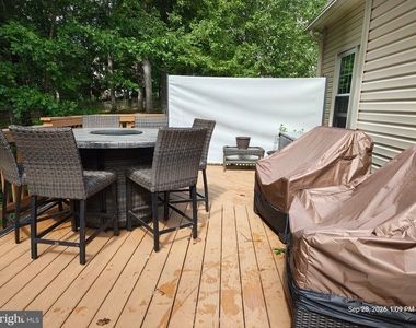11708 Crest Maple Drive - Photo Thumbnail 19