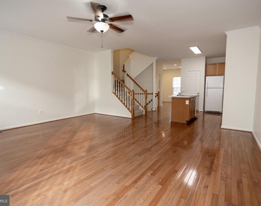 9980 Shortbread Way - Photo Thumbnail 7