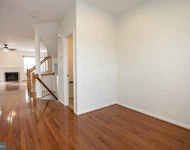 9980 Shortbread Way - Photo Thumbnail 30
