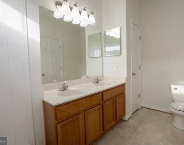 9980 Shortbread Way - Photo Thumbnail 40
