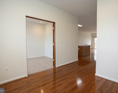 9980 Shortbread Way - Photo Thumbnail 31