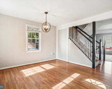 13171 Putnam Circle - Photo Thumbnail 1